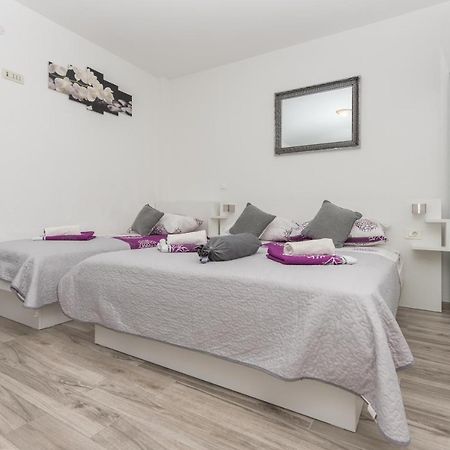 Apartmani Franko Baška Voda Zewnętrze zdjęcie