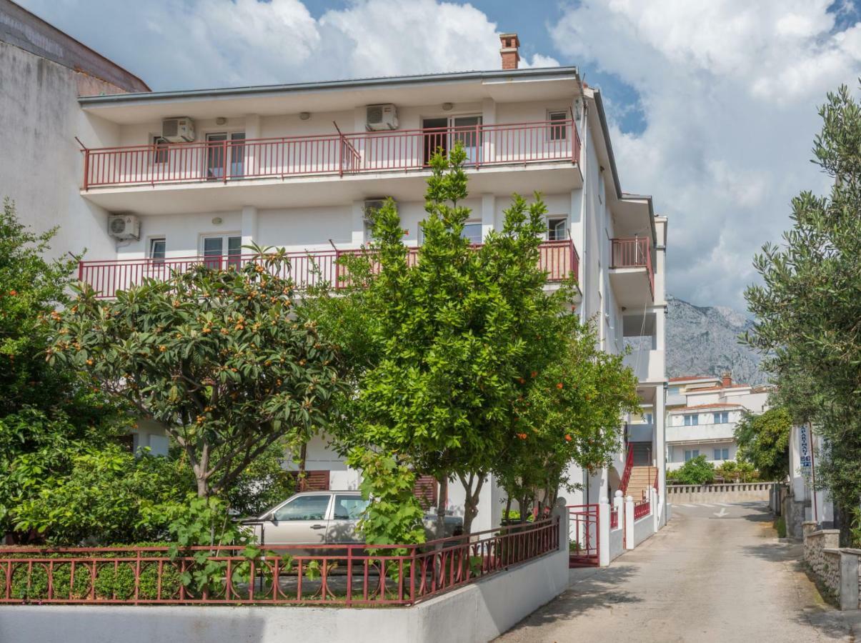Apartmani Franko Baška Voda Zewnętrze zdjęcie